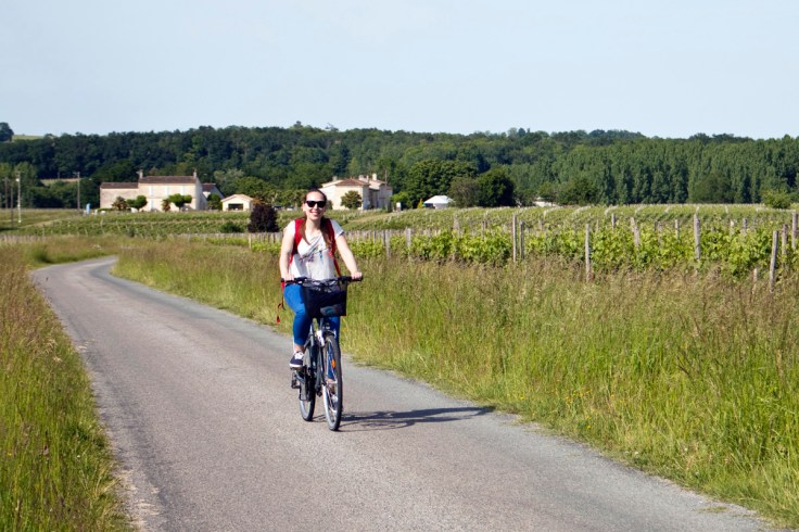 Saint-Emilion wineries bike riding